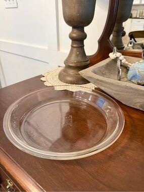 Vintage PYREX Clear Glass Pie Dish - 9in